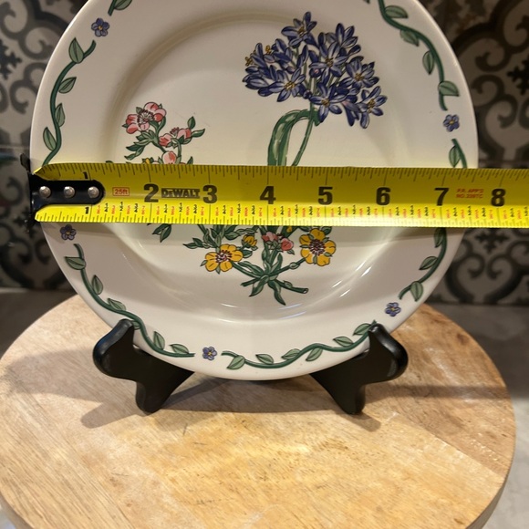 International Tableworks Terrace Blossoms 40 Stoneware 8" Plate Floral Design - Picture 2 of 3